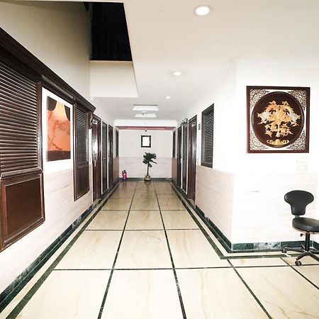 Stay Well Hotels & Homes Gurgaon Ngoại thất bức ảnh